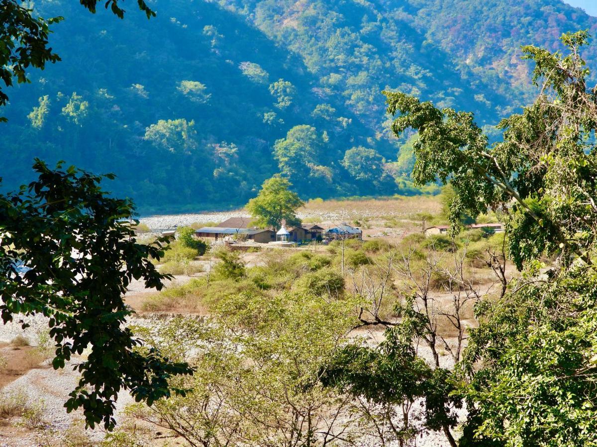 Aura Wildlife Camp And Resorts Marchula Buitenkant foto