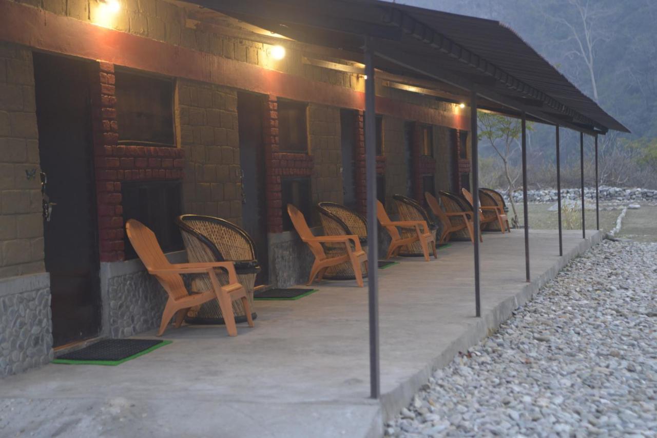 Aura Wildlife Camp And Resorts Marchula Buitenkant foto