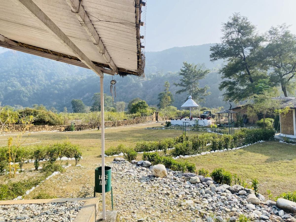 Aura Wildlife Camp And Resorts Marchula Buitenkant foto