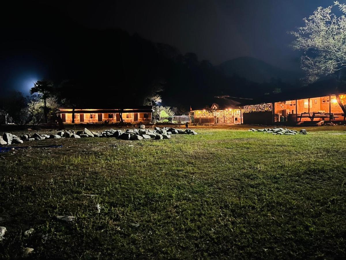 Aura Wildlife Camp And Resorts Marchula Buitenkant foto