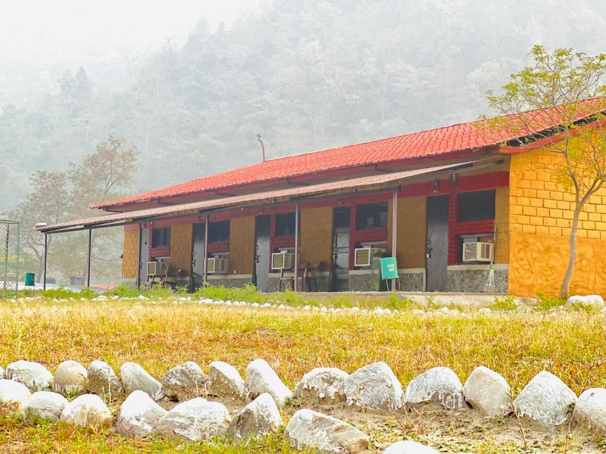 Aura Wildlife Camp And Resorts Marchula Buitenkant foto